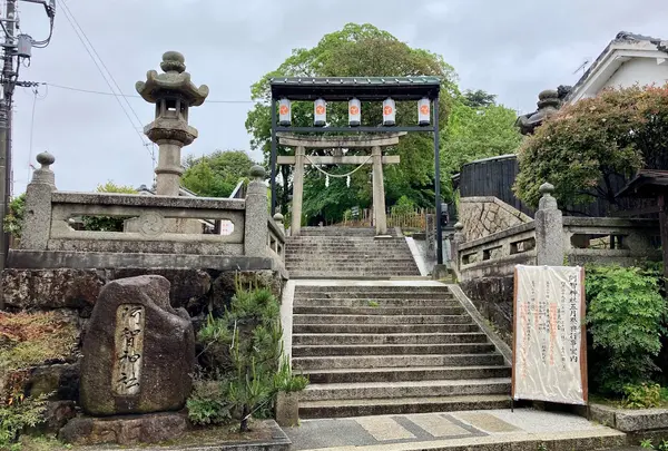 阿智神社西参道