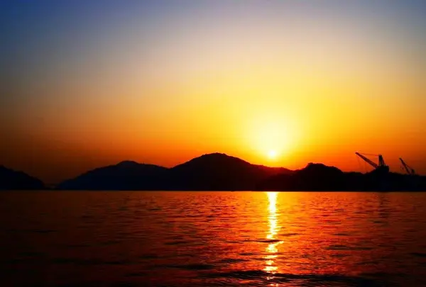 三角島