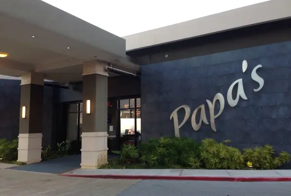 ラグジュアリーレストランpapa's restaurant