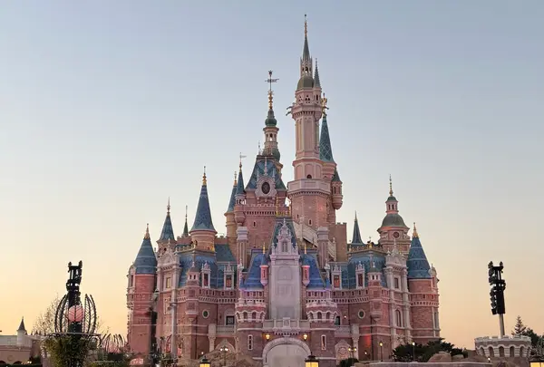 上海ディズニーランド（Shanghai Disneyland /  上海迪士尼乐园）