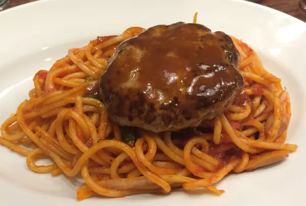 ハンバーグレストラン ハチ