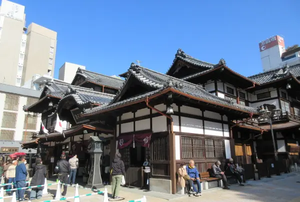 道後温泉本館
