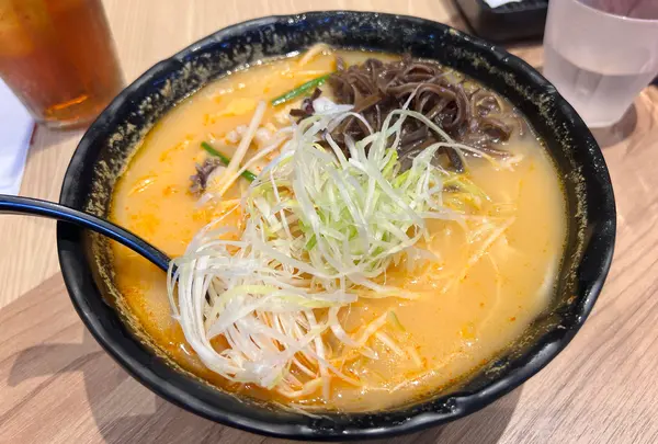 譚仔三哥 (タムジャイサムゴー)