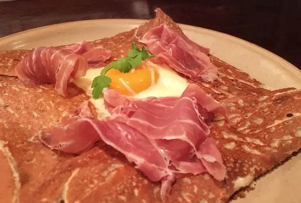ル・ブルターニュ 神楽坂店