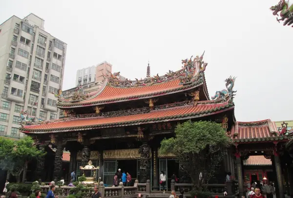 龍山寺