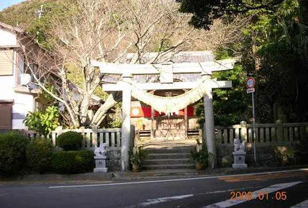 白山洞門