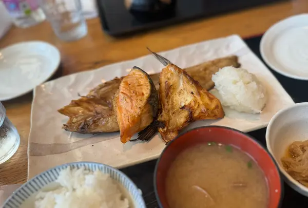 一夜干しと海鮮丼 できたて屋 札幌ステラプレイス店