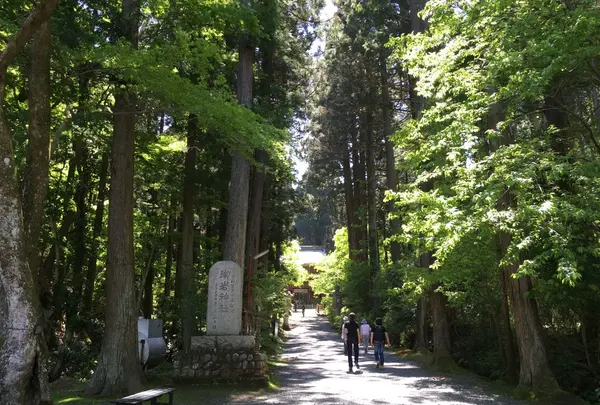 御岩神社