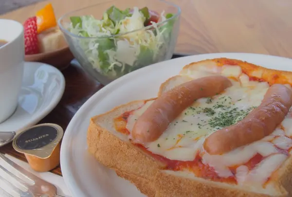 LUCAS cafe