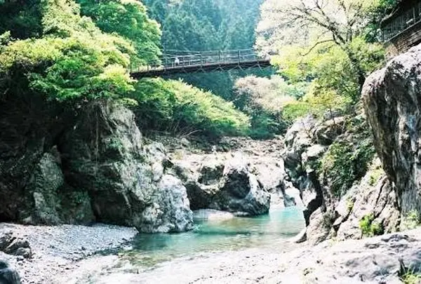 鳩ノ巣渓谷