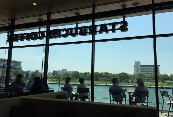 スターバックスコーヒー 富山環水公園店