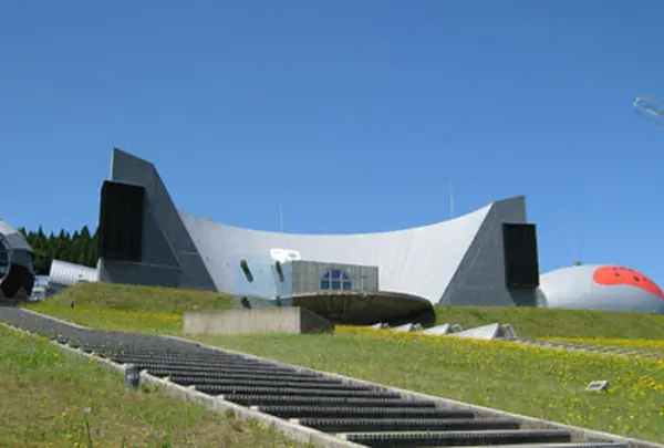 石川県能登島ガラス美術館