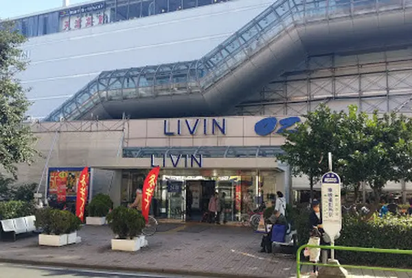 リヴィンオズ大泉店