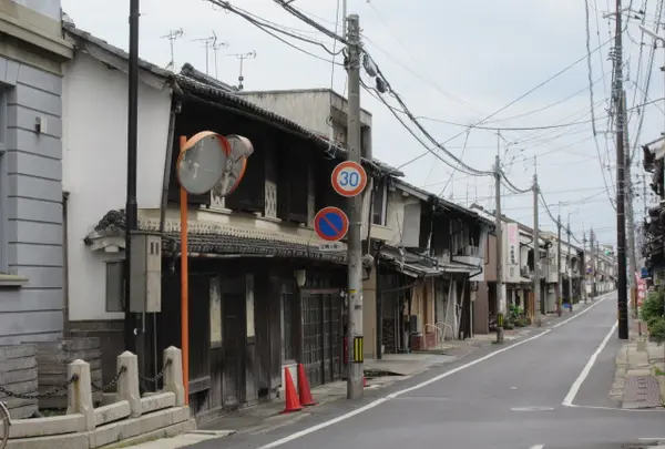 城西地区の街並み・西今町（津山市城西 重要伝統的建造物群保存地区）