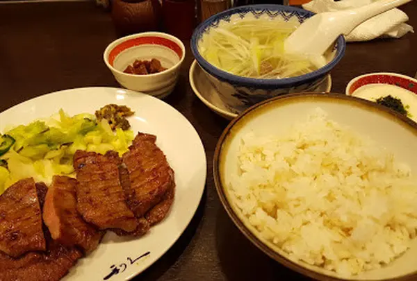 牛たん炭焼 利久 仙台駅店