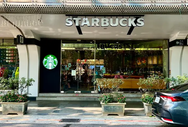 スターバックスコーヒー 林森門市