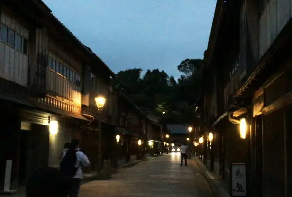 東山ひがし茶屋街