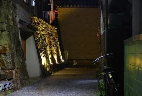 今屋敷の防火壁