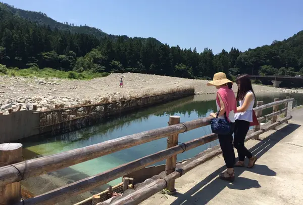 板取川洞戸観光ヤナ（株）