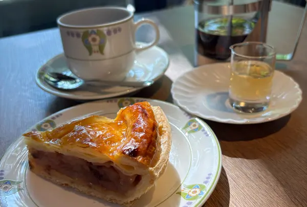 万平ホテルカフェテラス