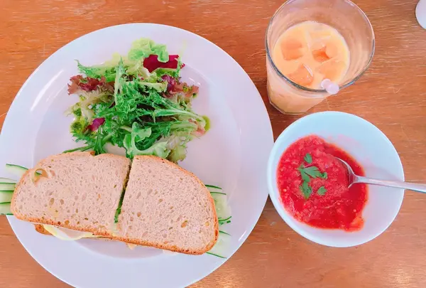 MARGARET HOWELL 神南