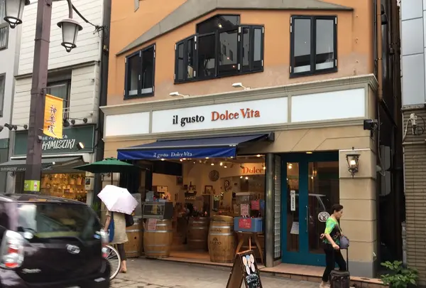 ドルチェ ヴィータ