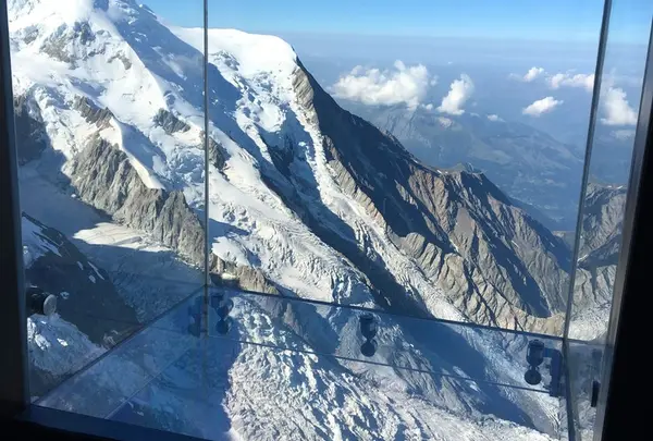 エギーユ・デュ・ミディ（Aiguille du Midi）の写真・動画_image_193683