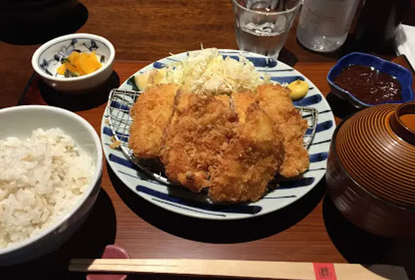 赤坂 うまや