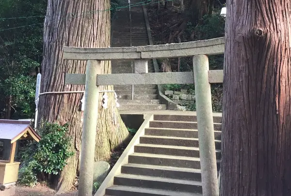 島大国魂御子神社