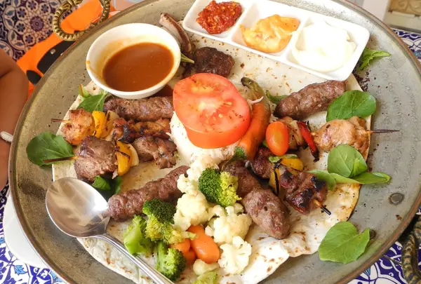 Derwish Turkish Mediterranean Restaurantの写真・動画_image_195728