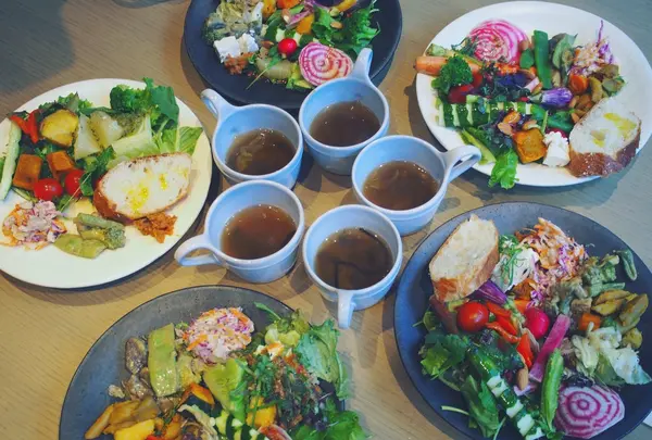 Cosme Kitchen Adaptation