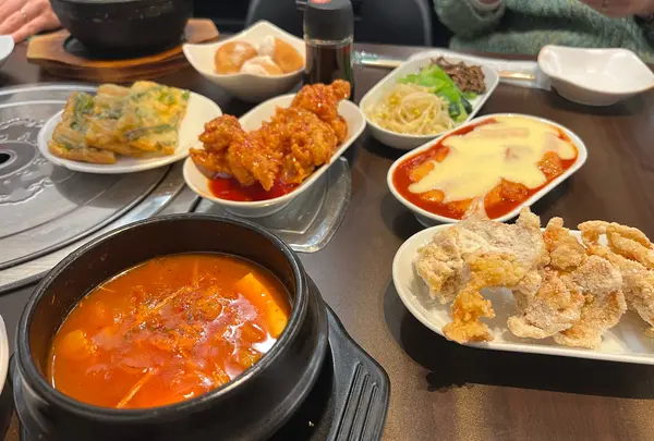 韓国料理 兄弟食堂 新大久保店 サムギョプサル 食べ放題
