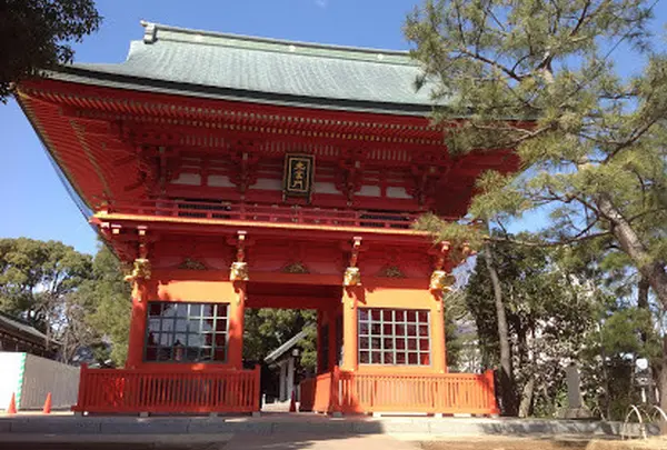 穴八幡宮