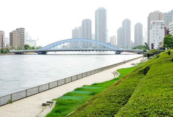 隅田川テラス(箱崎町)