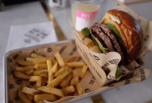 THE GREAT BURGER STAND