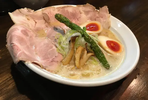 麺69 チキンヒーローの写真・動画_image_199406