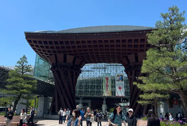 金沢駅