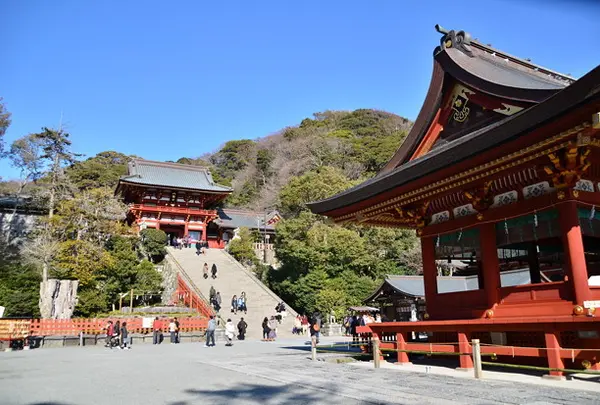 鶴岡八幡宮