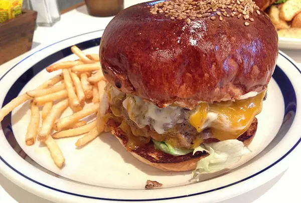 THE GREAT BURGER（ザ グレートバーガー）