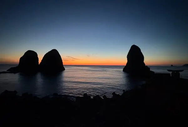 三本杉岩