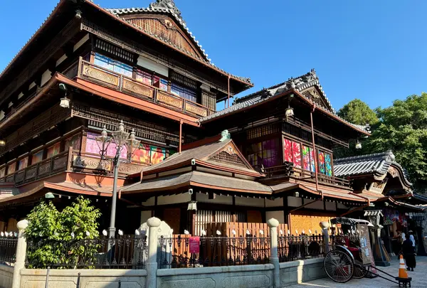 道後温泉本館