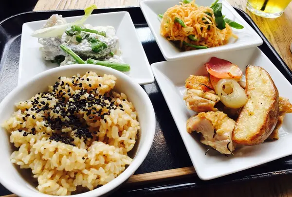 PARIYA（パリヤ）青山店