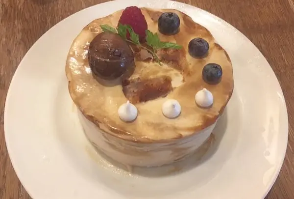 神山バル セバスチャン