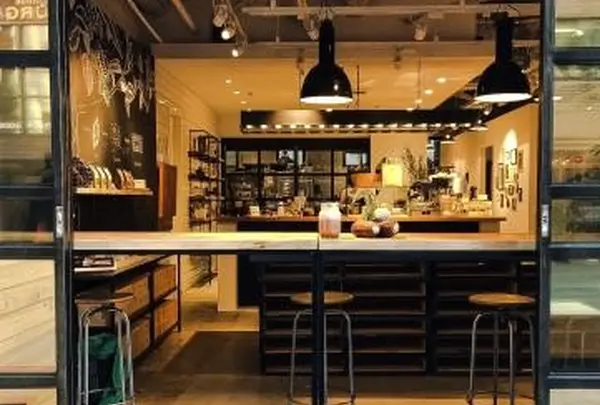 Saturdays Chocolate Factory Cafe