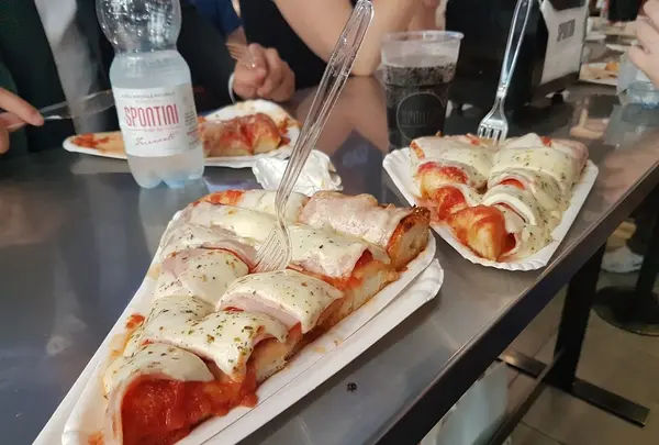 Spontini
