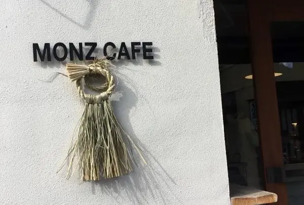 MONZ CAFE