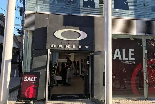 オークリーストア 原宿店