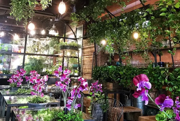 青山フラワーマーケット ティーハウス 南青山本店 （Aoyama Flower Market TEA HOUSE）