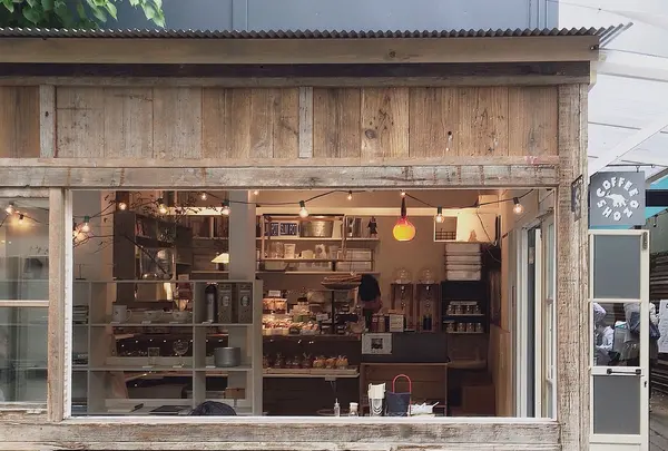 ショウゾウ コーヒー ストア（SHOZO COFFEE STORE）