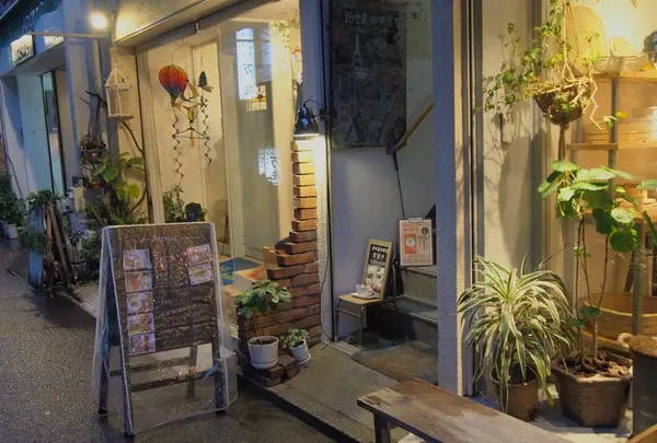 路地裏珈琲店の写真・動画_image_215221